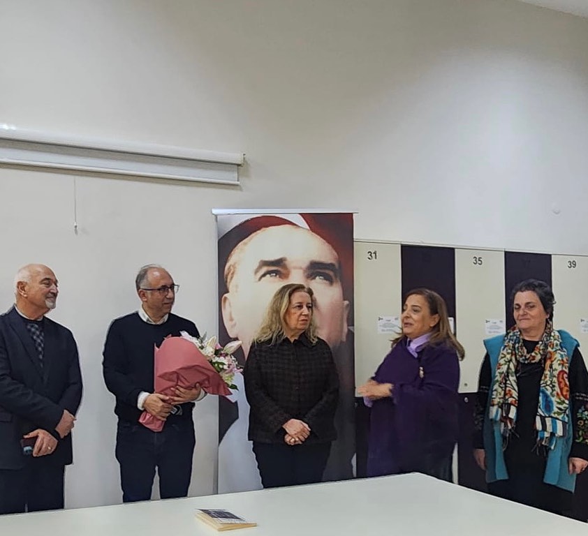 ATAŞEHİR’DE KİTAP KULÜBÜNDEN ANLAMLI ATÖLYE: EDEBİYATIN BİRLEŞTİRİCİ GÜCÜ BULUŞTURDU